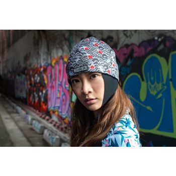 NEB03 sharks neoprene beanie (L/XL)
